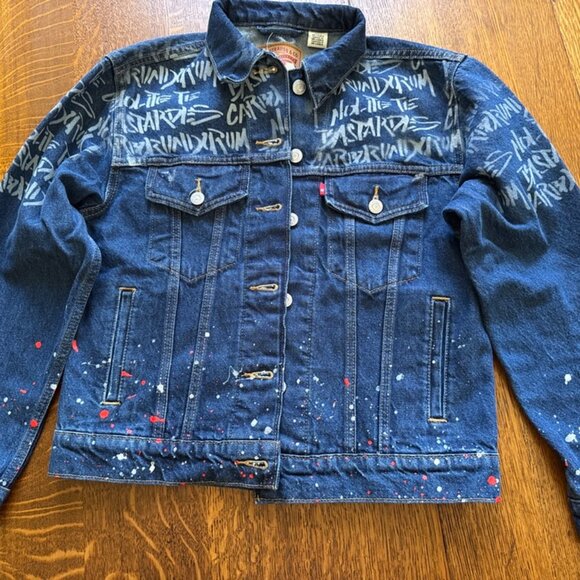 Levi's Jackets & Blazers - NWT Limited Edition Levi’s X Handmaid’s Tale Small Ex-Boyfriend Trucker Jacket